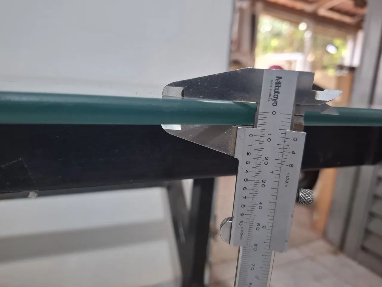 Mesa de aço e vidro - Foto 3