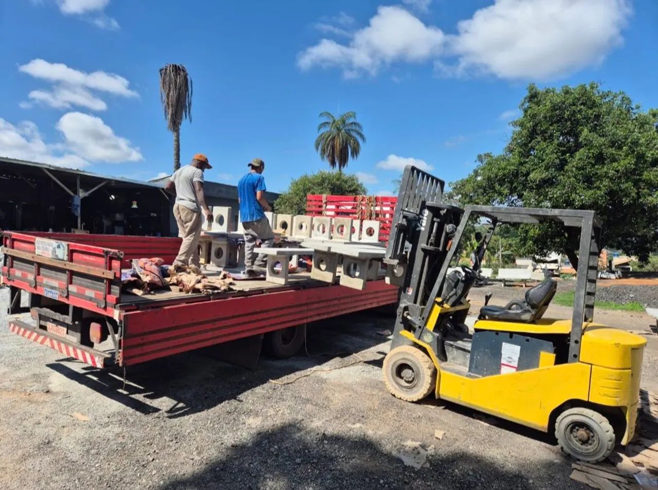 Empilhadeira elétrica Yale - Foto 2