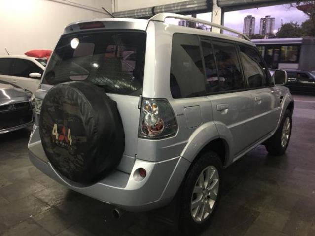 Mitsubishi TR4 2.0 16V 4x4 (Flex) (Aut) /2011 - Foto 6