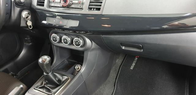 Mitsubishi Lancer 2.0 2014 - Foto 15