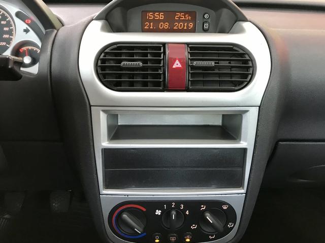 Corsa Sedan Premium 1.4 Flex Completo 2010 - Foto 10