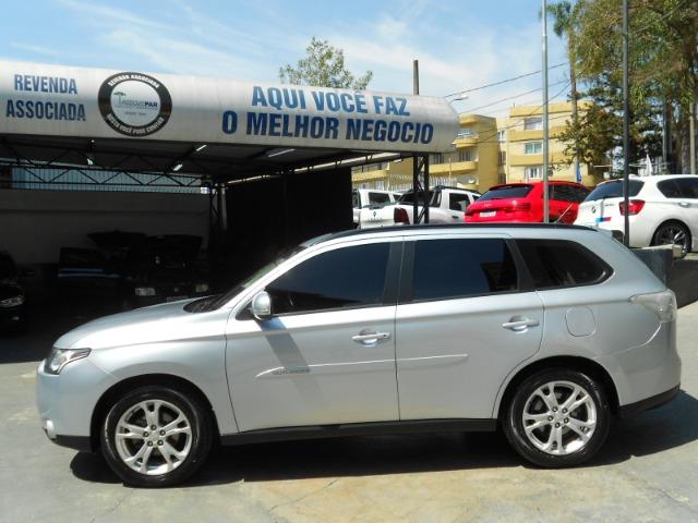 Mitsubishi Outlander 2.0 Automático - Foto 5