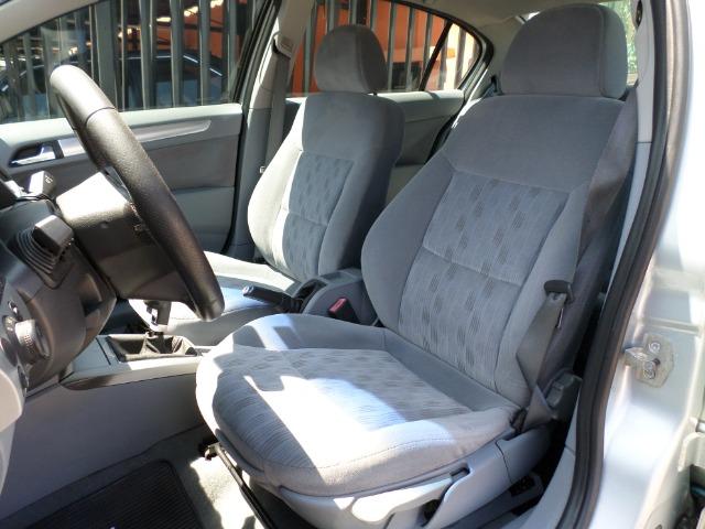 Vectra Elegance 2.0 Manual Flex (2007) Baixo Km - Foto 8