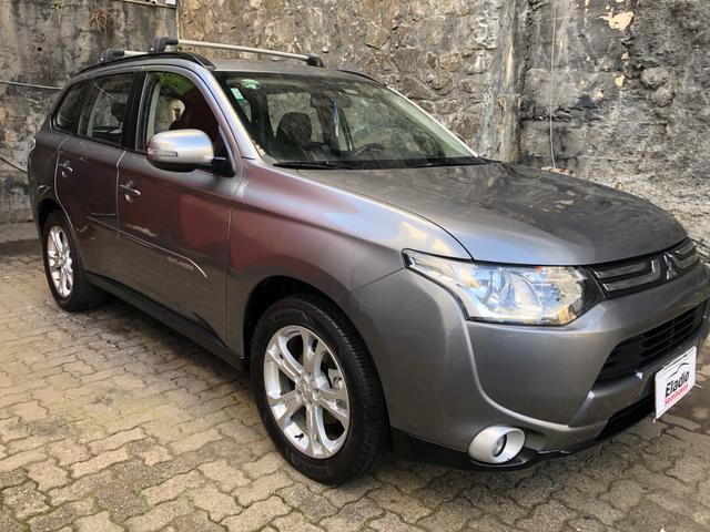 Outlander 2.0 automática completa único dono com teto solar novíssima - Foto 2