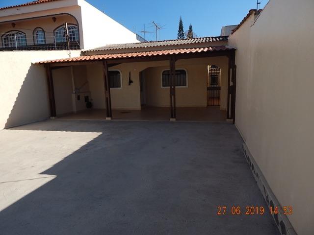 02 casas no lote na QNL 05 BL H R$ 1.800,00