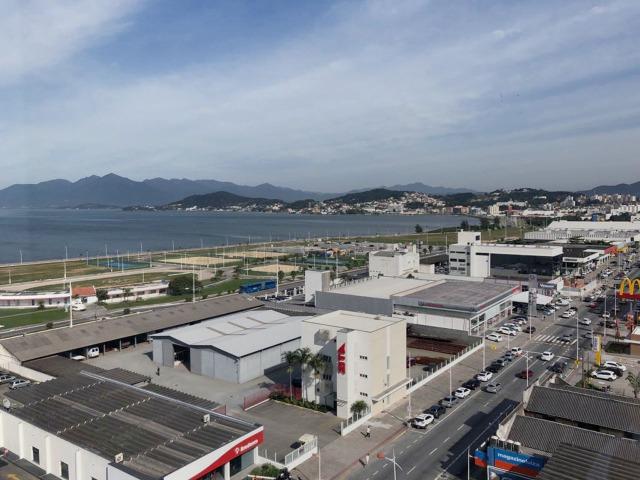 Ampla sala comercial nova com garagem para alugar em Campinas São José - Foto 5