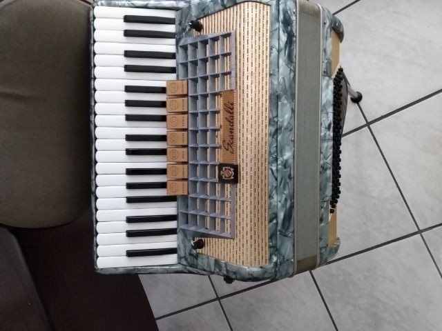 Acordeon, sanfona - Foto 2