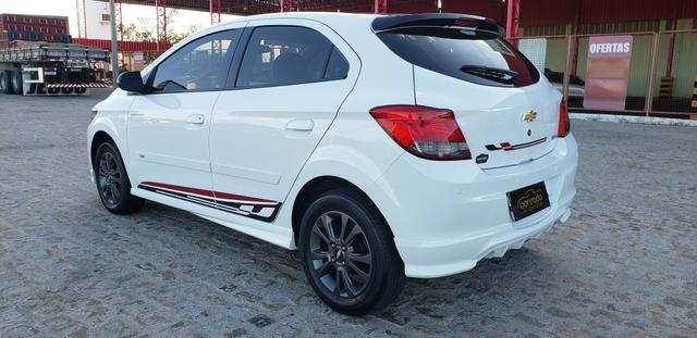 Onix Effect 1.4 2016/2016 com apenas 42 mil rodados! novíssimo! - Foto 3