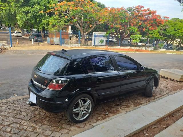 Vendo um Vectra GTX 2010! 23,500mil!