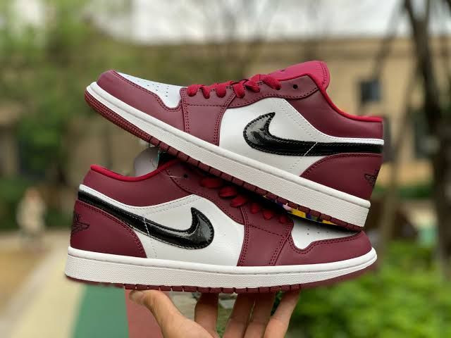 retro 1 noble red
