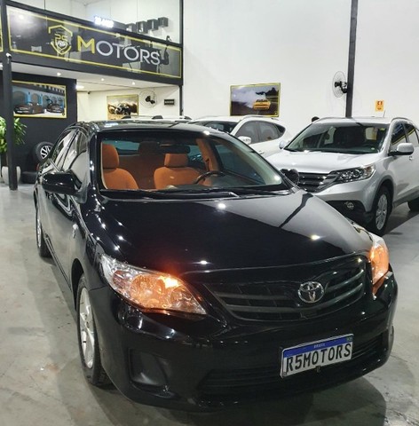 TOYOTA COROLLA GLI 1.8 AUTOMÁTICO 2013/2014 OPORTUNIDADE !!!