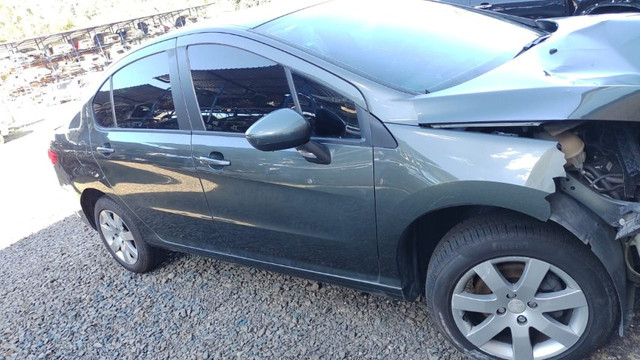 Sucata peugeot 408 2.0 151cvs 2011/2012 flex - Foto 2