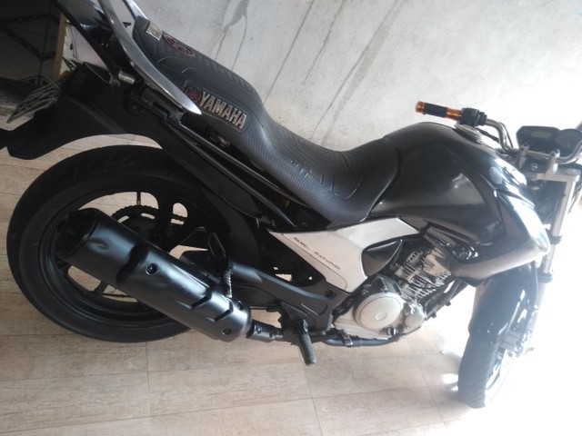 MOTO YAMAHA