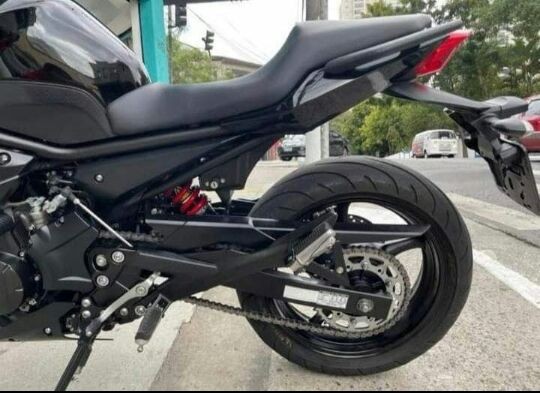 VENDO MOTO XJ6 YAMAHA