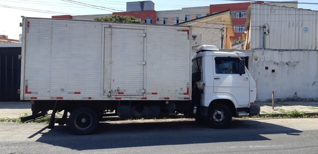 CAMINHÃO REFRIGERADO