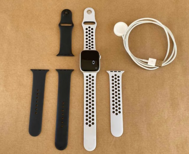 apple watch se nike 44mm gps