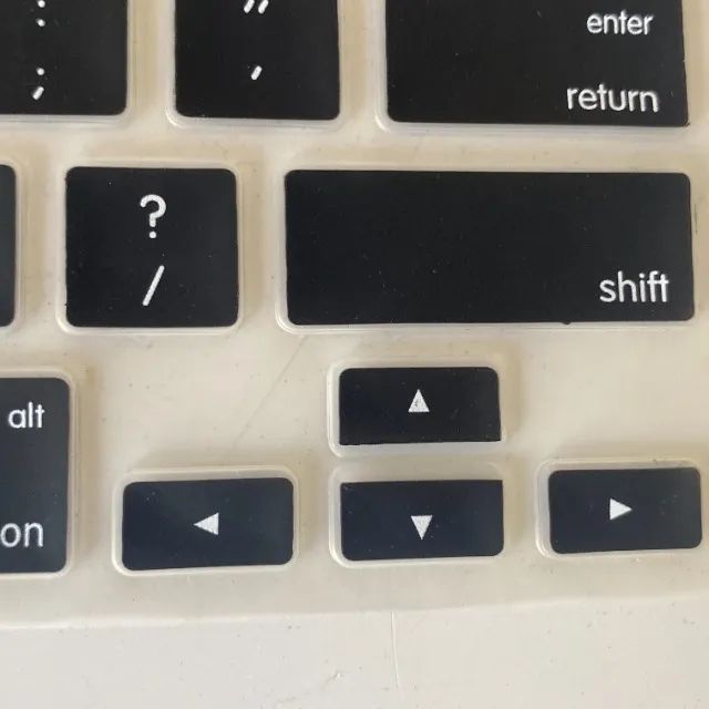 C101 Protetor de Silicone Black Para Teclado de Macbook Pro e Air 13 / 15 / 17  - Foto 4