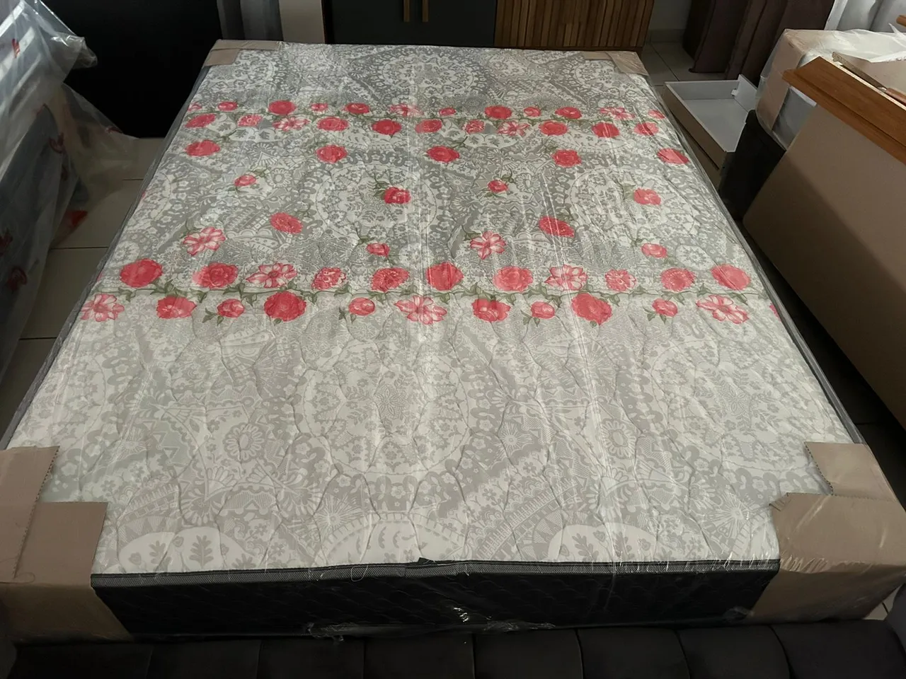 Cama box casal em espuma nova