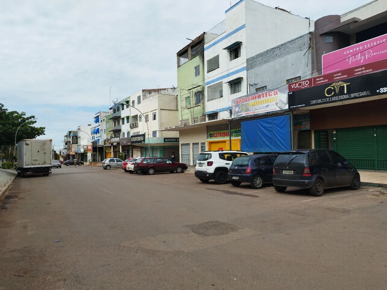Alugo Loja Comercial - S/Central em frente ao Comper - Foto 2
