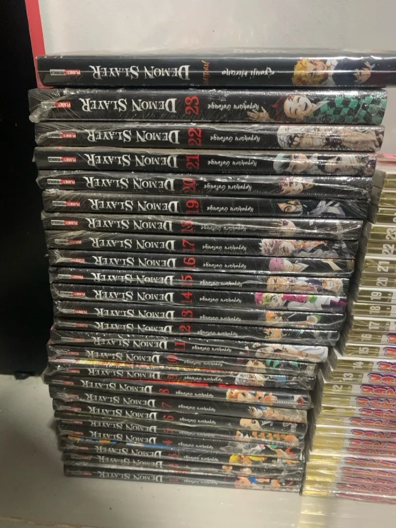 Coleção completa Demon Slayer LACRADOS + Mangá brinde