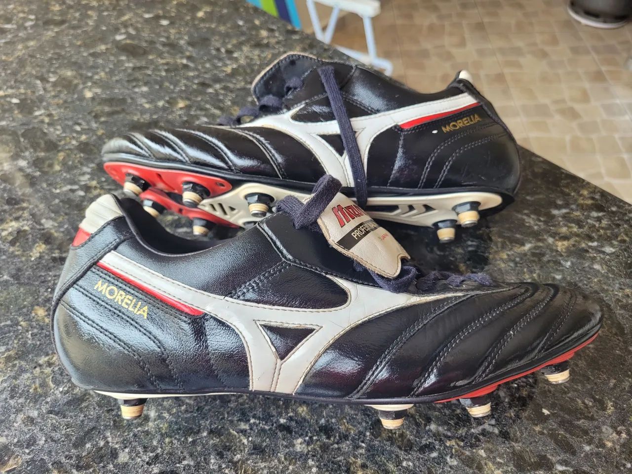 Chuteiras de Futebol Mizuno Morelia Profissional Calcados Esportivos Jardim Goncalves Sorocaba 1355233648 OLX