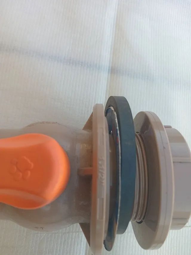 ADPTADOR DE  CAIXA  DA ÁGUA COM REGISTRO 1./1/2" - Foto 4