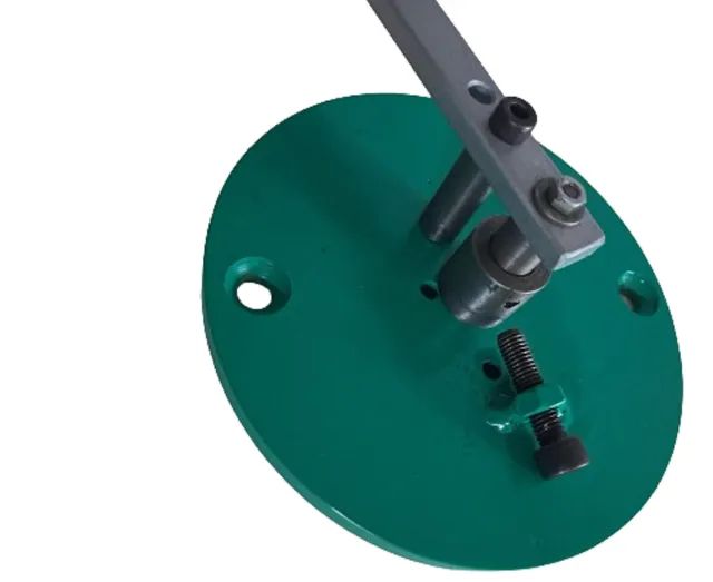 Máquina de dobrar  arames e ferro chato - Foto 3