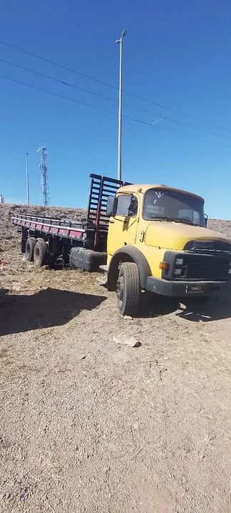 Mercedes 1313 carroceria de madeira 