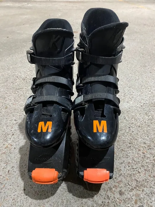 Bota Kangoo Jumps Tamanho M