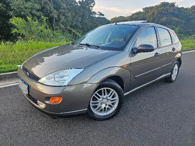 FORD FOCUS 2001 Usados e Novos em SP