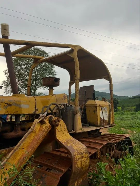 Trator de Esteira AD7B - Foto 4