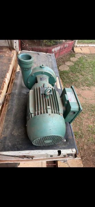 Bomba Thebe THB 18R com motor Weg 10 Cv 220V - Foto 3