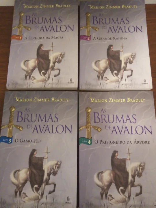 Livro - As Brumas de Avalon - 4 Volumes