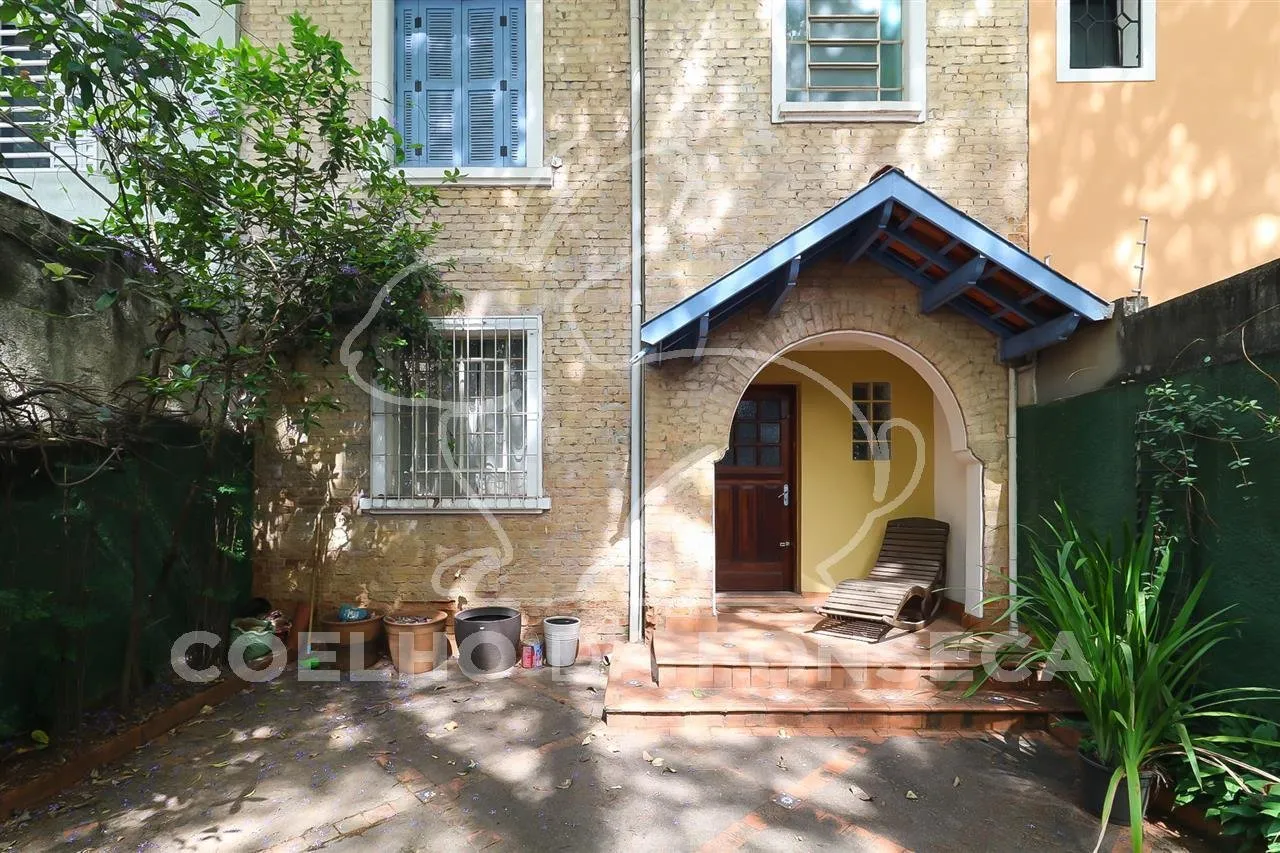 Casa Padrao - Paraiso/Sao Paulo