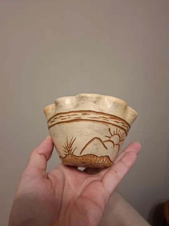 Vaso pequeno totalmente artesanal comprado em viagem no sertão de Juazeiro da Bahia - Foto 5