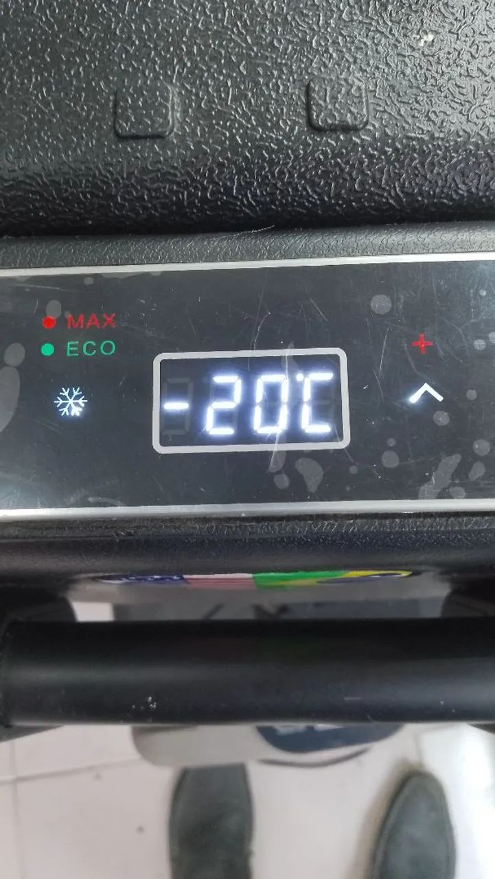 Geladeira de caminhão 12 volts