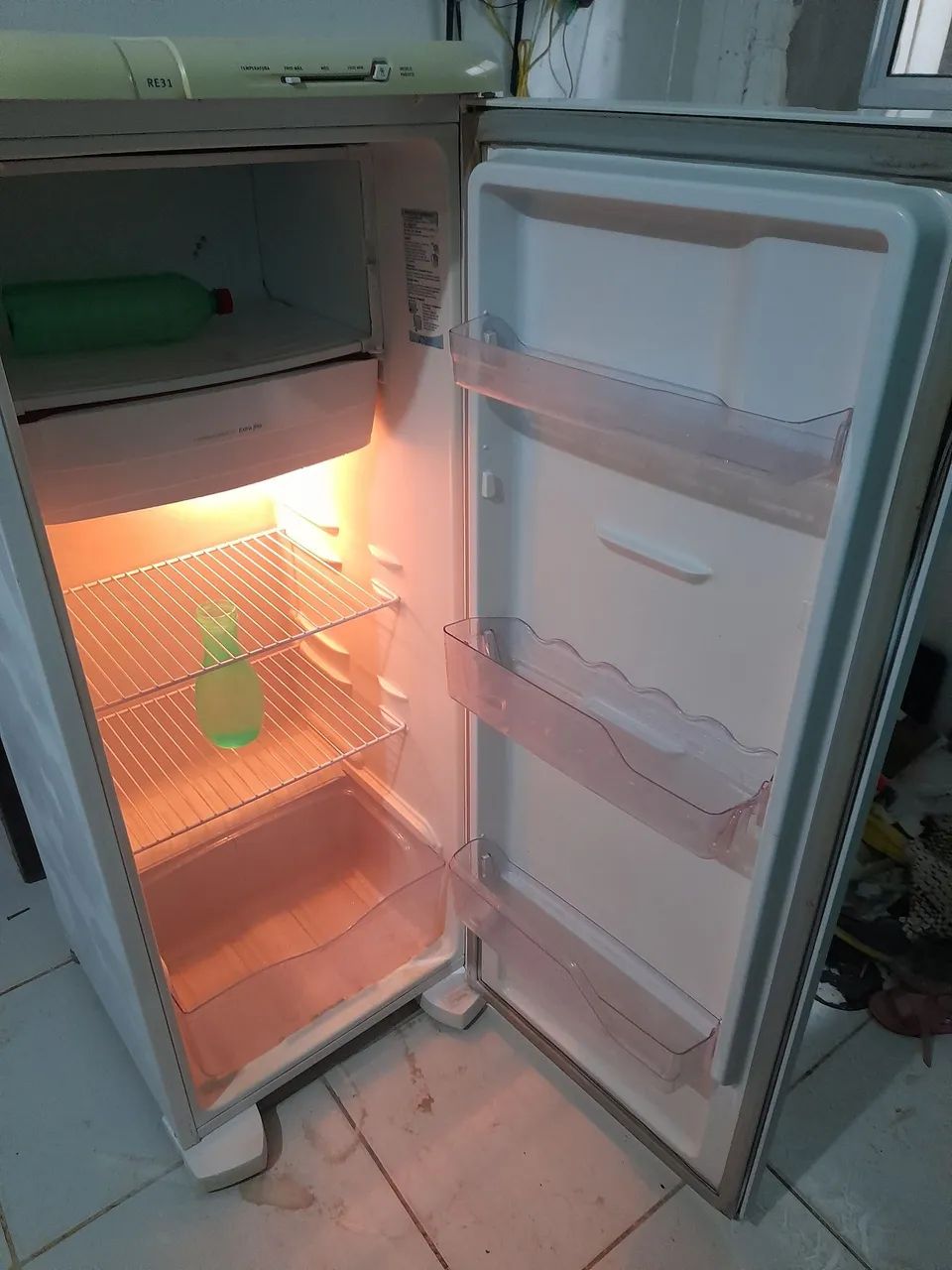 Vende-se geladeira Electrolux  - Foto 4