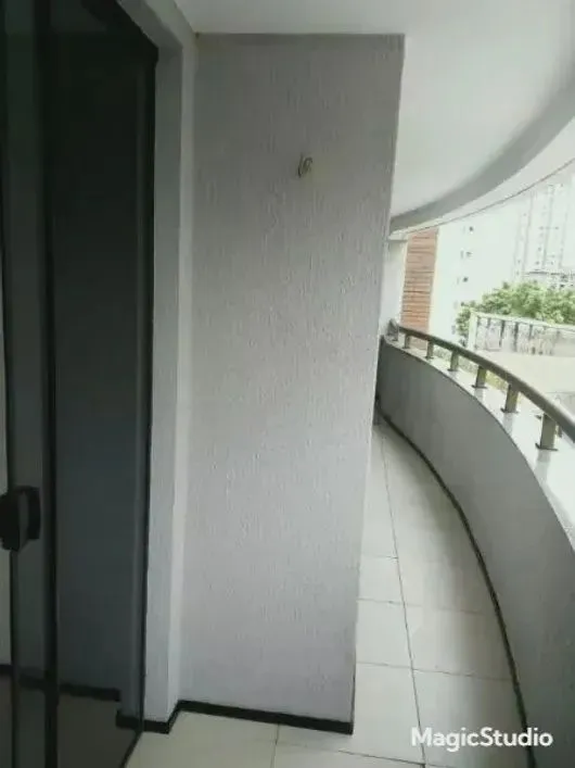 Apto 03 quartos no Residencial Silva Paulet na Aldeota 02 wc Varanda 01 vaga Port 24 hs Pi