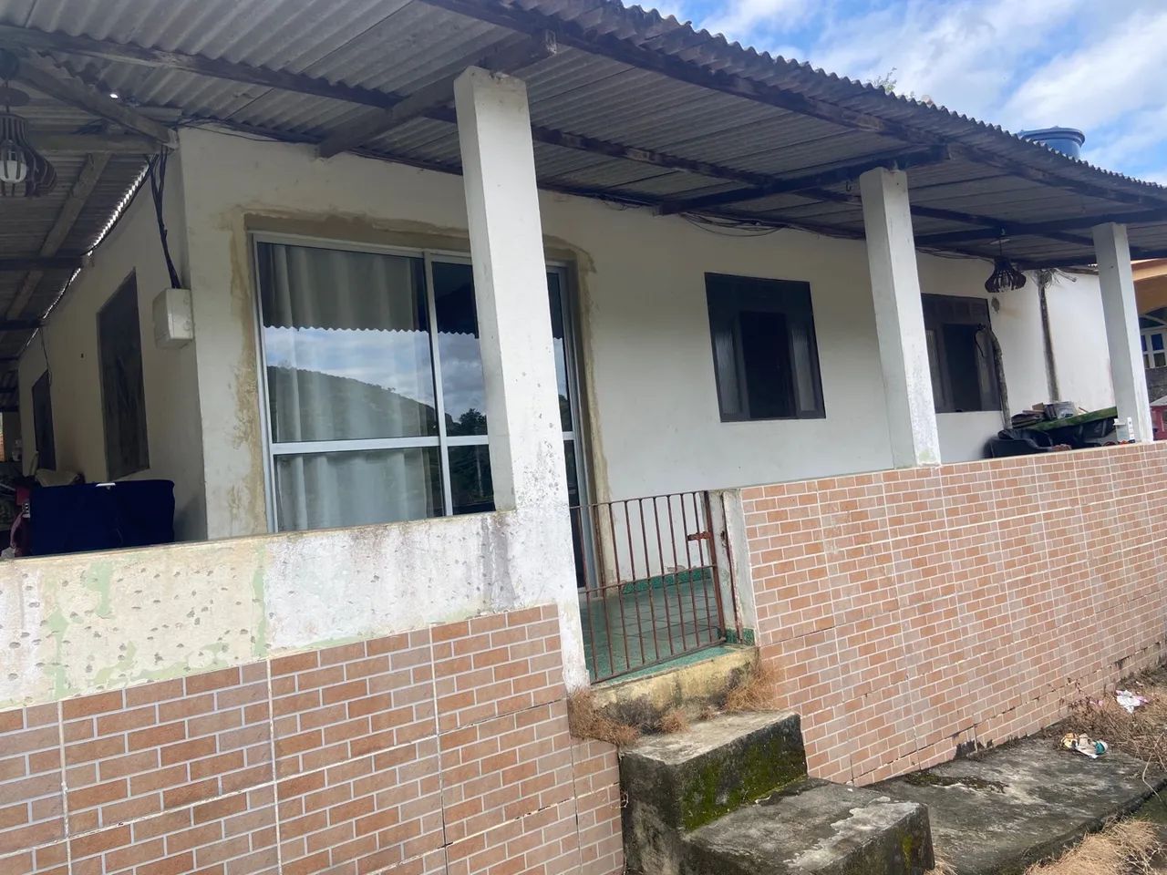 Vende-se  Casa em Cangaiba 