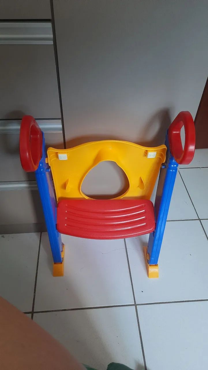 Assento de Vaso Sanitário Infantil - Diversão e Segurança