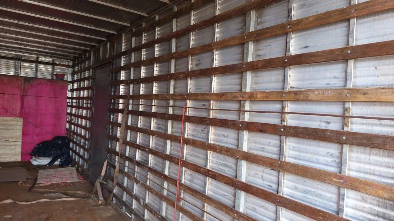 Baú para caminhão  - Foto 6