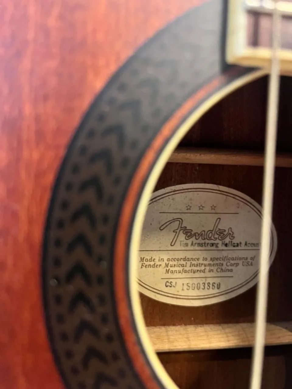 Violão Fender Tim Armstrong Hellcat eletroacustico com hard case americana - Foto 4