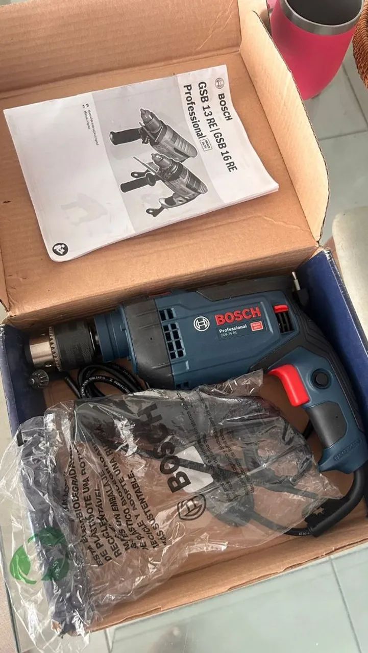 Furadeira e Parafusadeira Bosch GSB 13 RE
