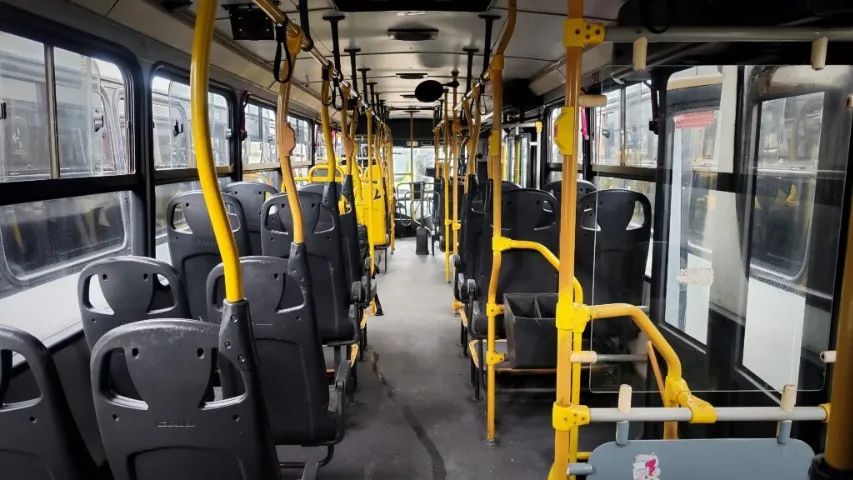 Ônibus INDUSCAR APACHE VIP III - 2013 - Foto 5