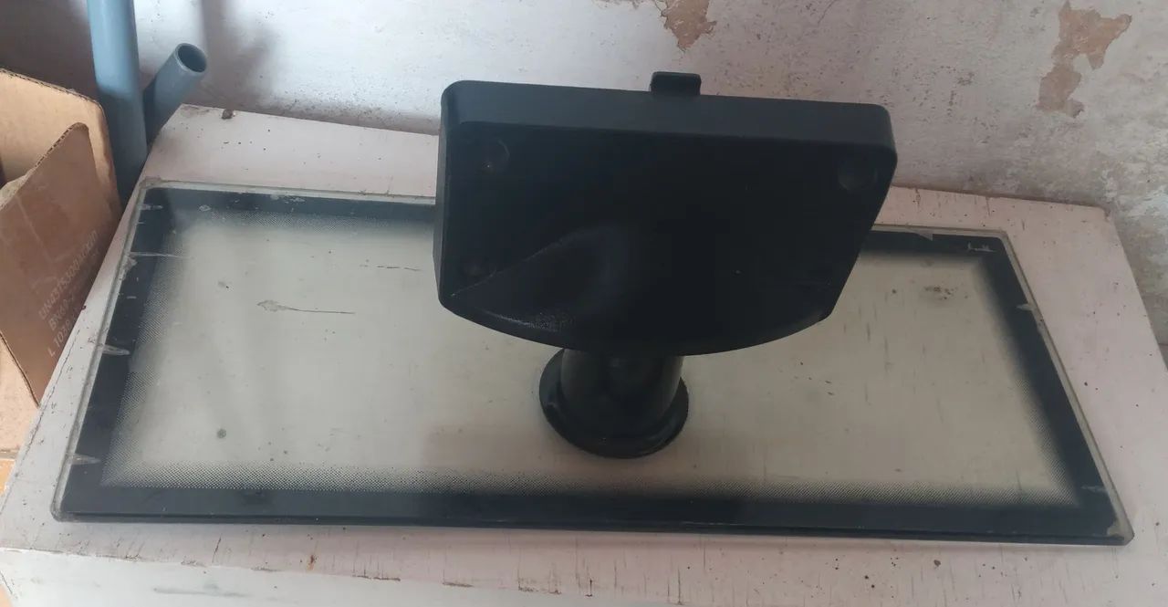 TV CCE LN39G 39 polegadas LED com defeito para retirar peças  - Foto 3