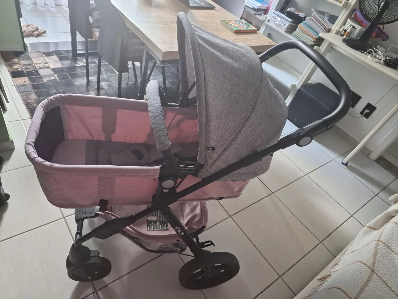 Carrinho de bebê Cosco