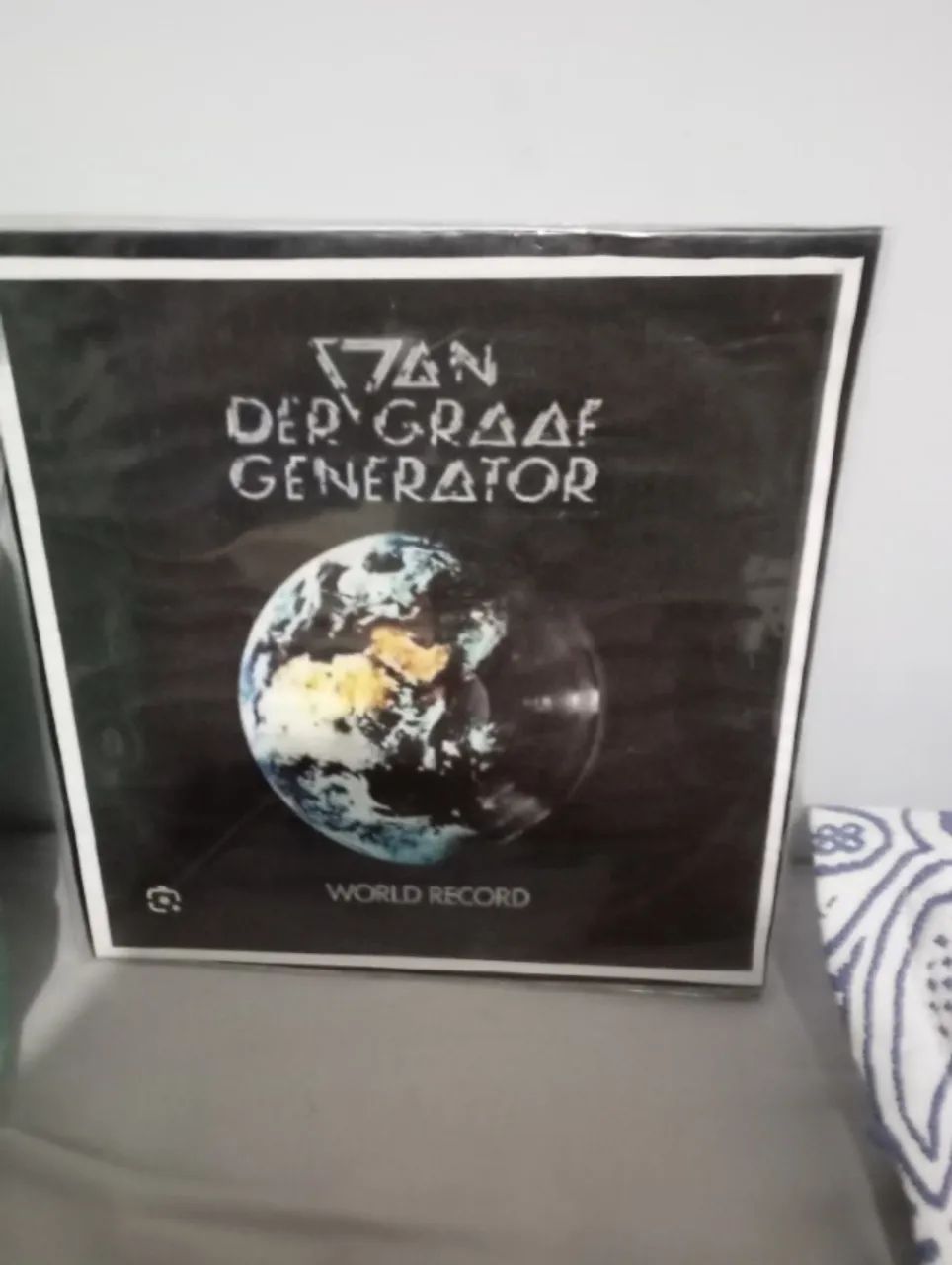 Disco de vinil van deer graaf entrego em maos