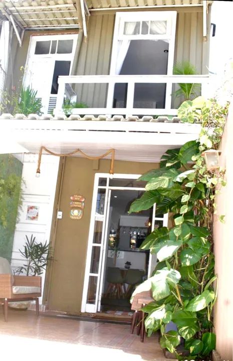 Aluguel Temporada - Aconchegante Casa com Varanda - Foto 2