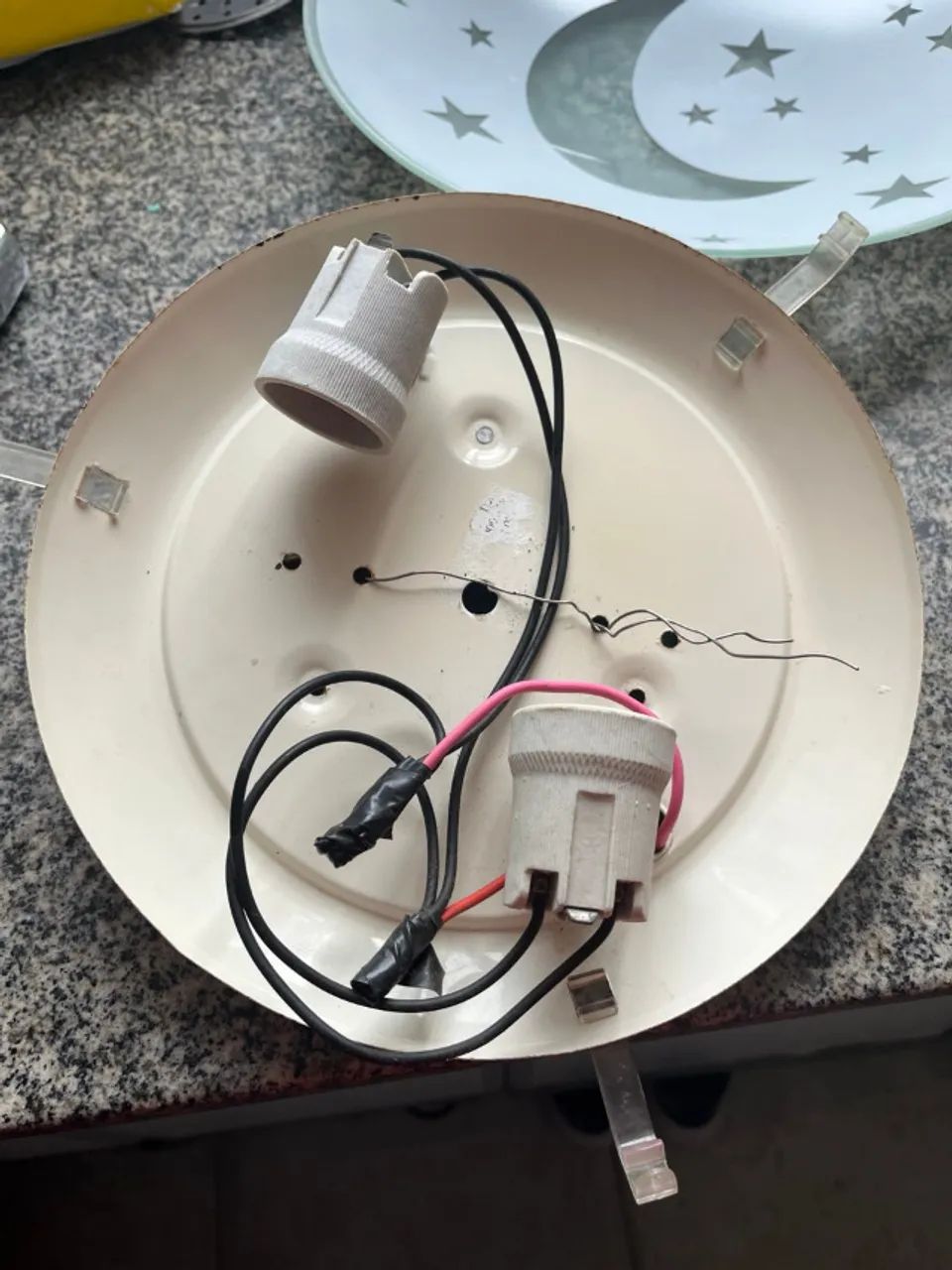 Lustre Plafon Lua Redondo 30cm 2xe27 Vidro Branco - Foto 3