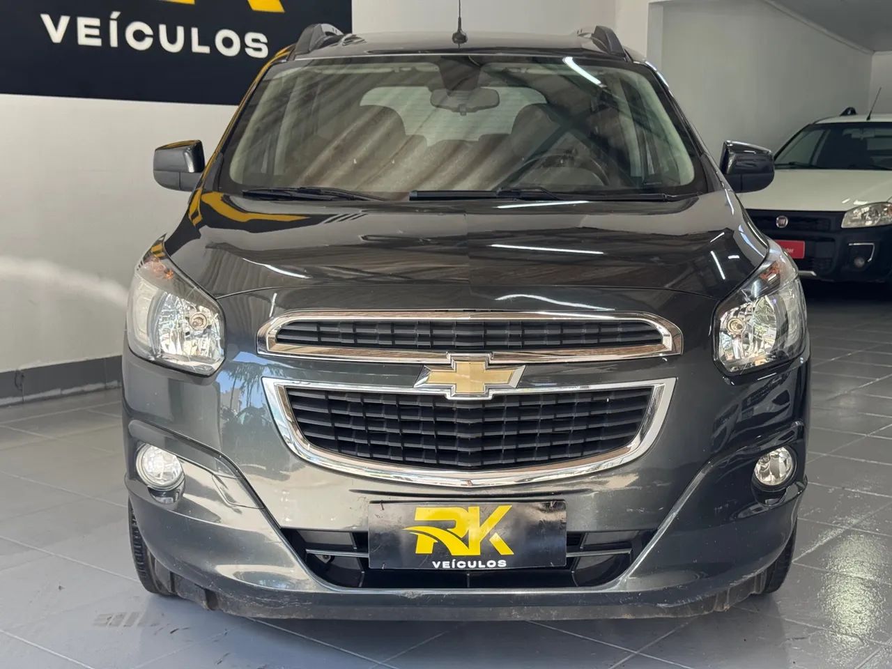 Spin 1.8 LTZ automática 7 lugares 2018 - Foto 3